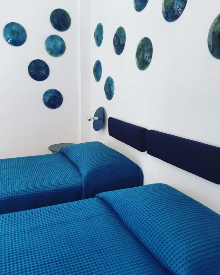 Hotel Pelaghea Linosa Buitenkant foto